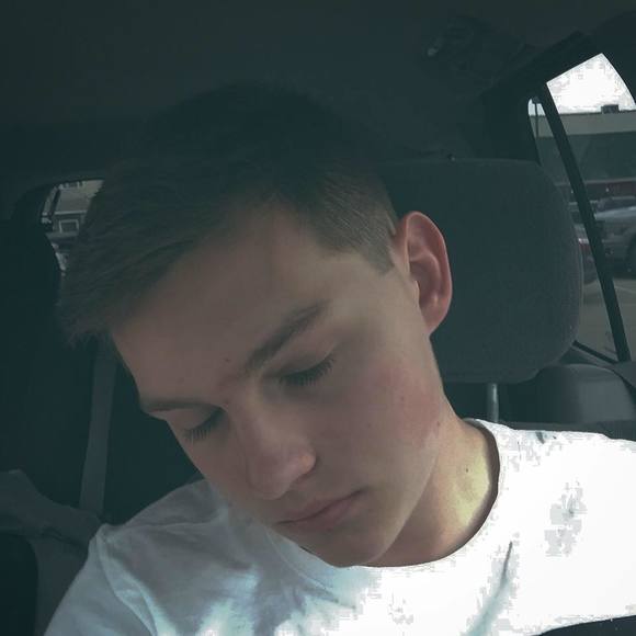 Meet your Posher, Caleb - Picture 1 of 1